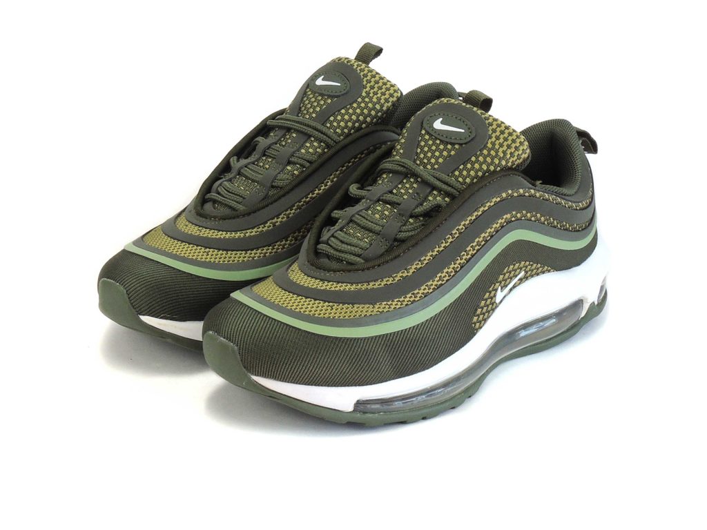light green air max 97