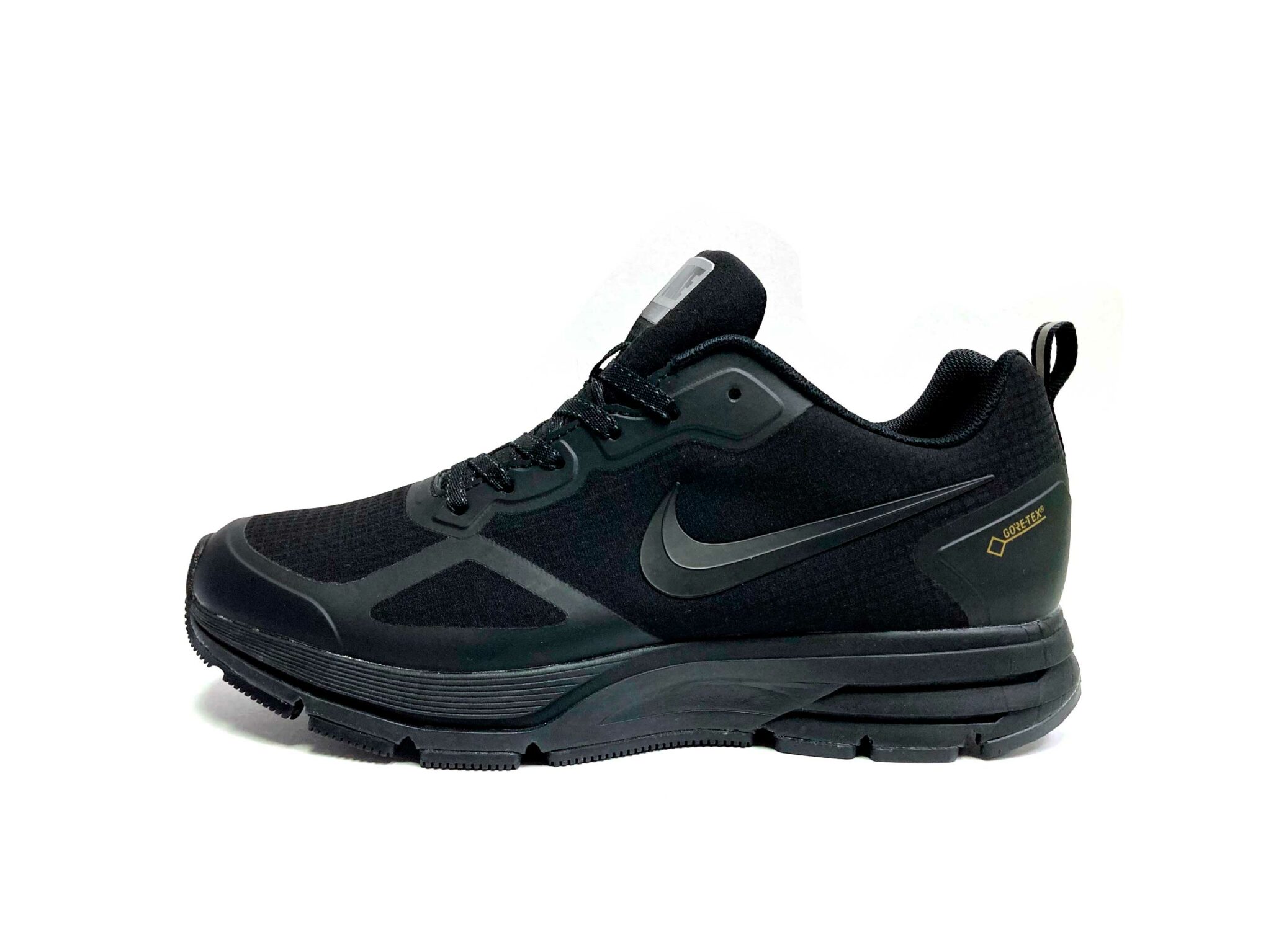 black nike gore tex trainers