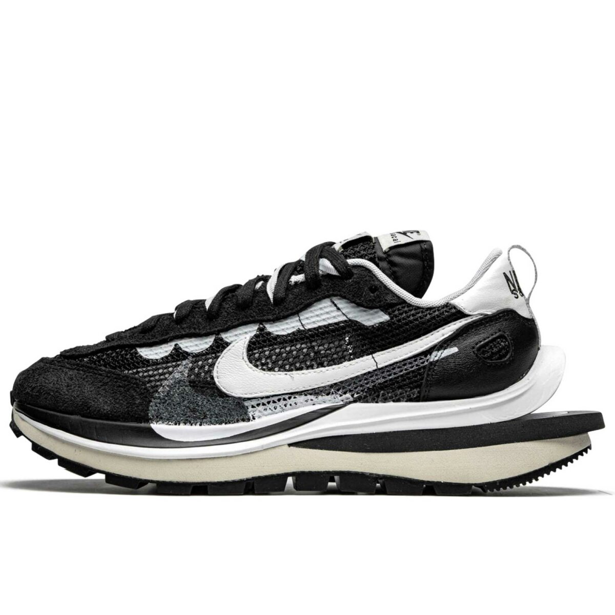 nike x sacai vaporwaffle black white CV1363_001