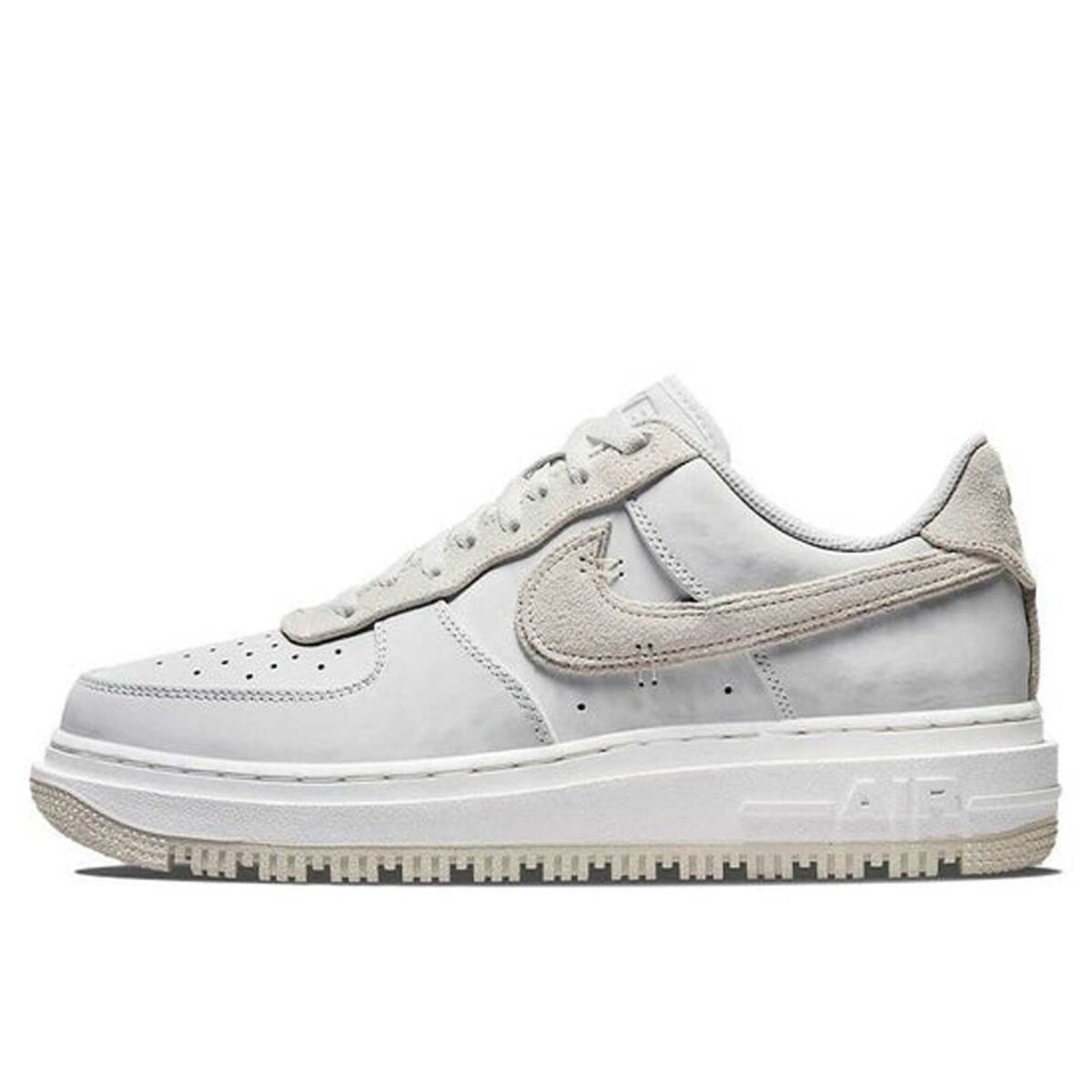 nike air force 1 luxe summit white DD9605_100