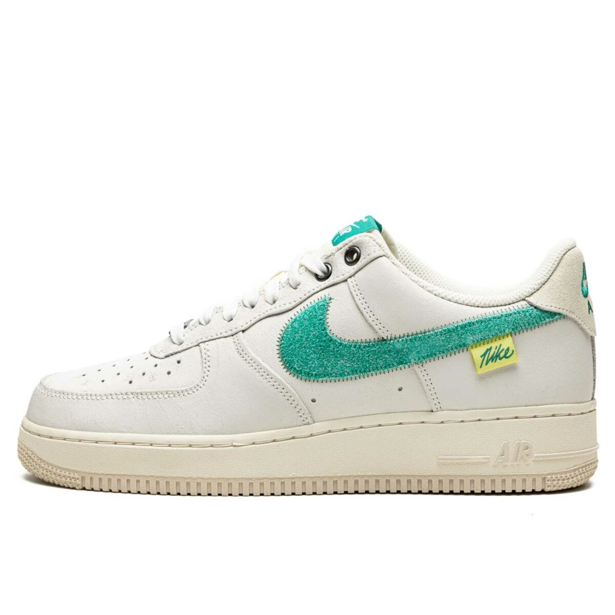 nike air force 1`07 lv8 test of time DO5876_100