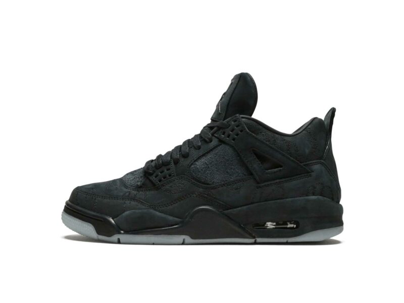 nike air jordan retro 4 kaws black 930155_001 купить