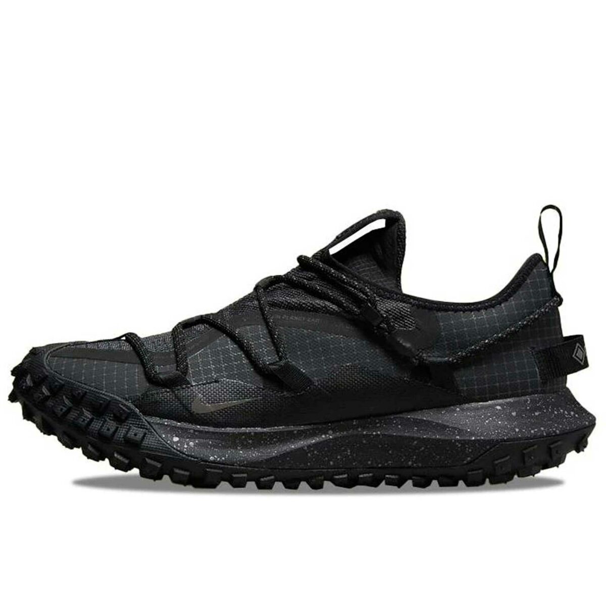 nike acg mountain fly low gtx se dark smoke grey DD2861_002