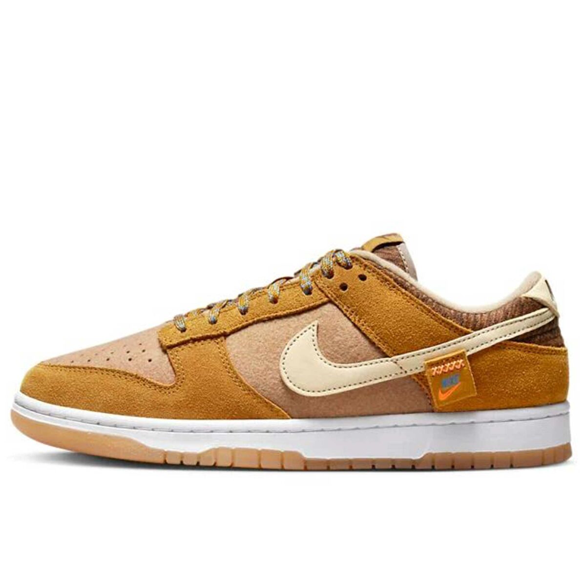 nike dunk low teddy bear DZ5350_228