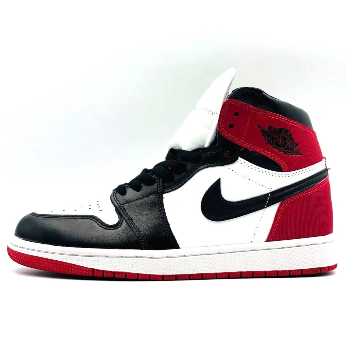 Nike Air Jordan 1 High Satin Black Toe Winter